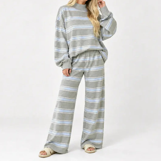 Azüria Cozy Stripe Lounge Set