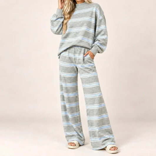 Azüria Cozy Stripe Lounge Set