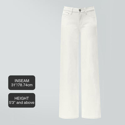 Women’s Curve-Hugging Wide-Leg Jeans