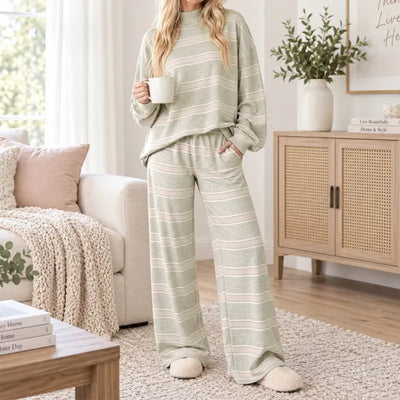 Azüria Cozy Stripe Lounge Set